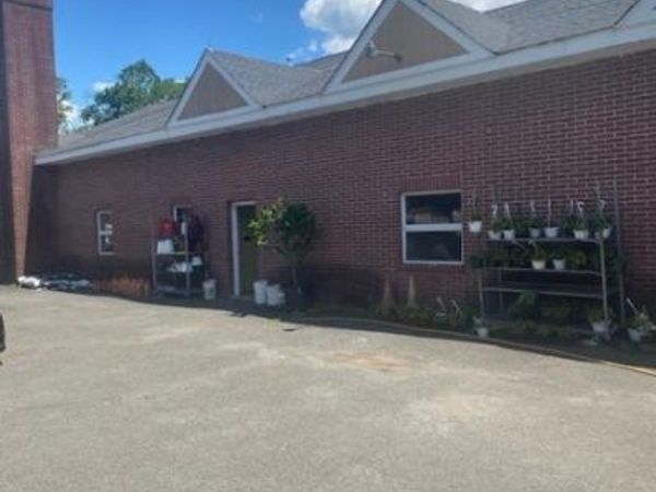 191 Greenbrook Rd, North Plainfield, NJ 07060