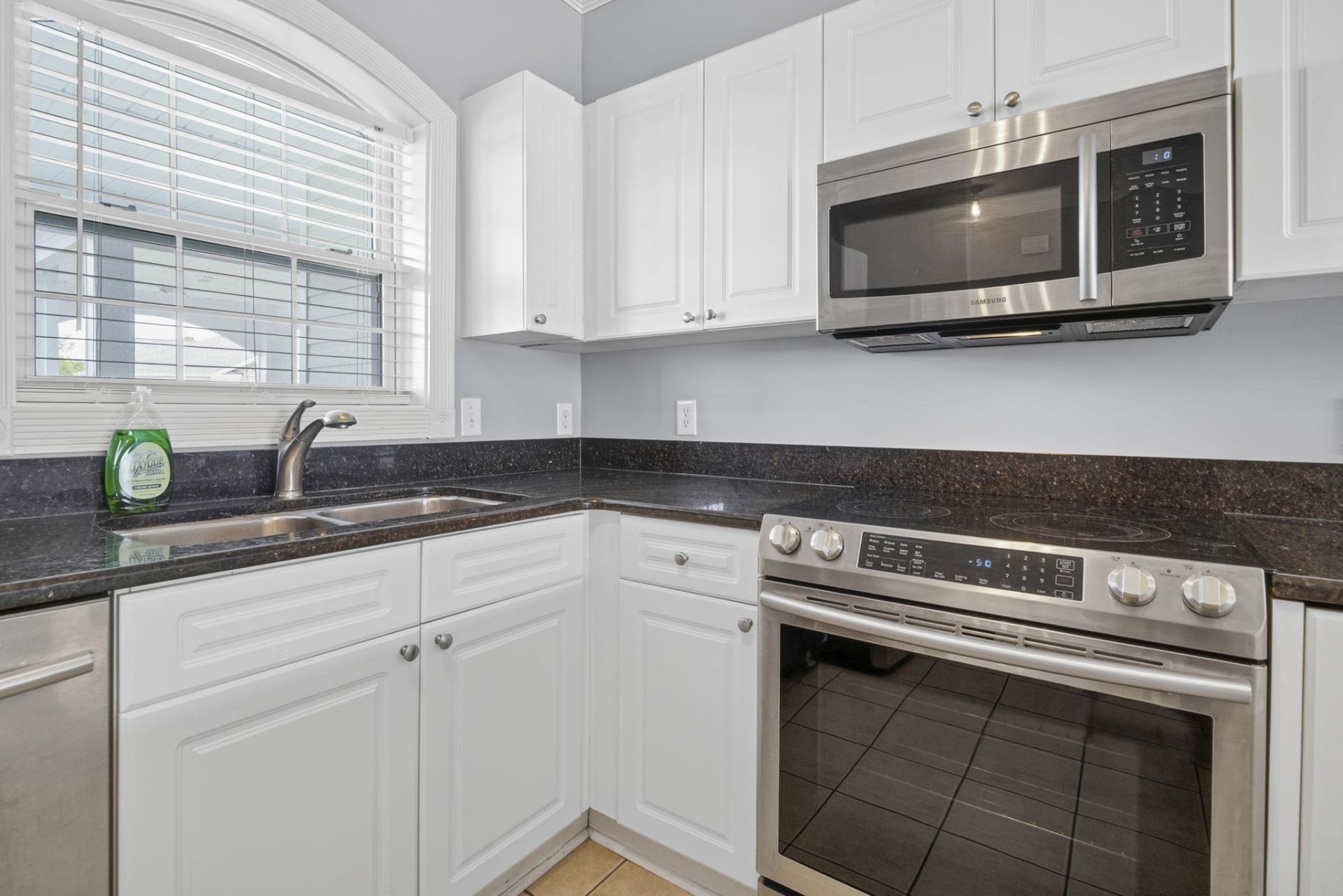 4860 Carnation Circle  Photo 14