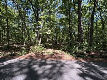 025 Bluff Point Road, KILMARNOCK, VA 22482