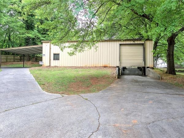 200 Rogers Road , Kingston, GA 30145