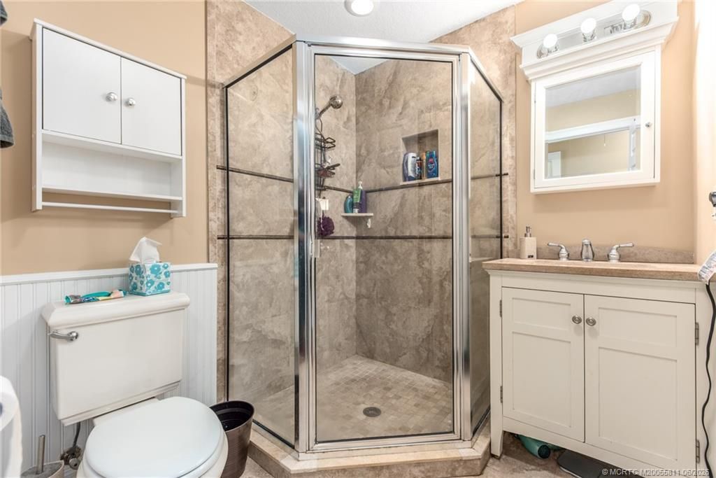 404 SW Camden Avenue, Stuart, FL 34994 Photo