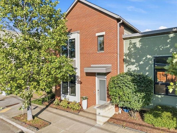 4606 Hatfield St , Pittsburgh, PA 15201