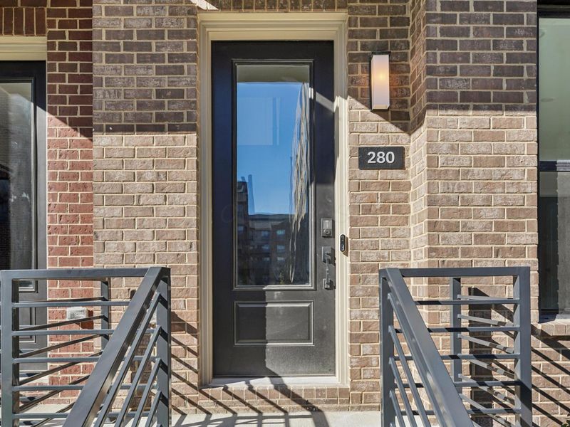 280 Dickenson Street, Columbus, OH 43215 Photo 4