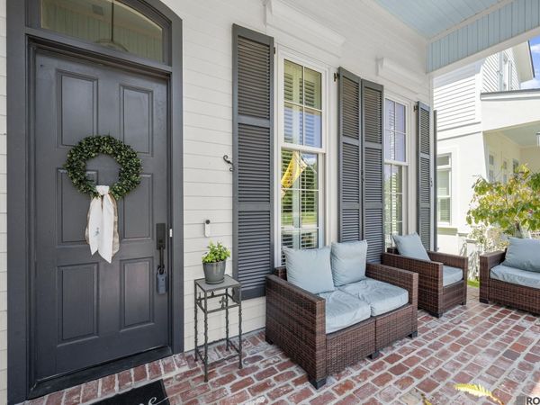 2843 Pointe-marie Dr, Baton Rouge, LA 70820