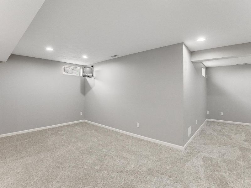 5692 Woodmansee Way, Liberty Township, OH 45011 Photo 32