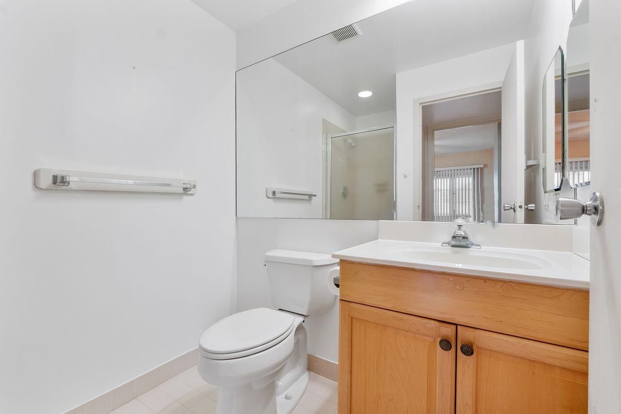 9 Valencia Trail, Delray Beach, FL 33446 Photo