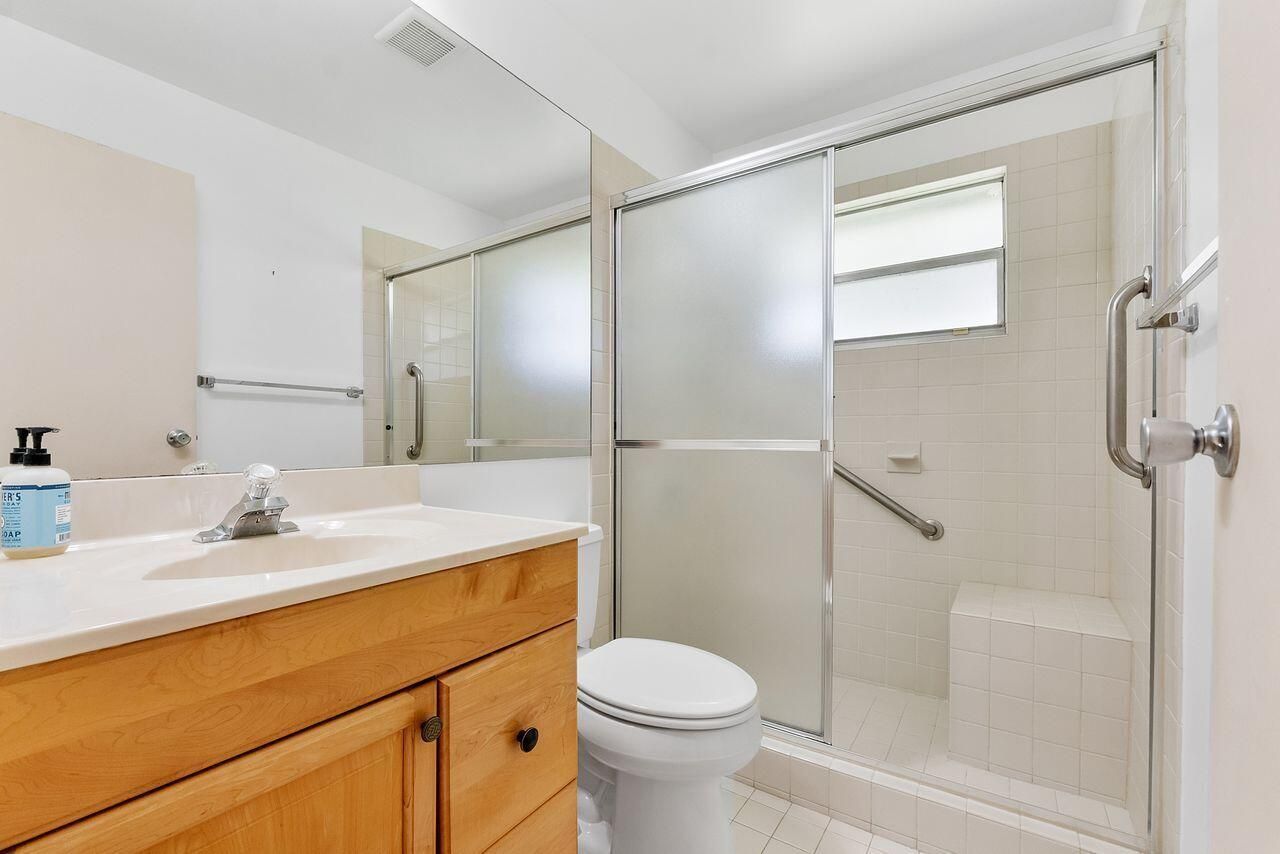 9 Valencia Trail, Delray Beach, FL 33446 Photo
