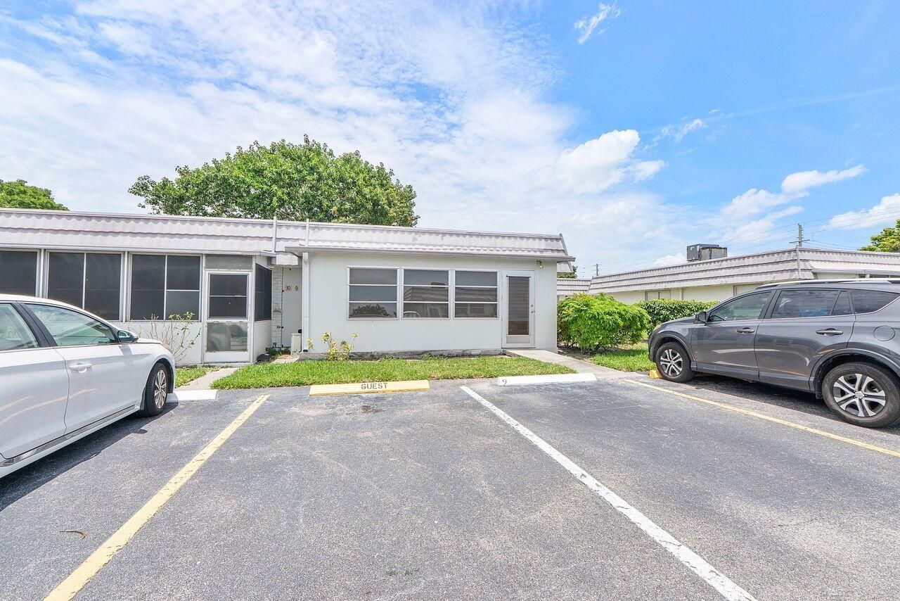 9 Valencia Trail, Delray Beach, FL 33446 Photo