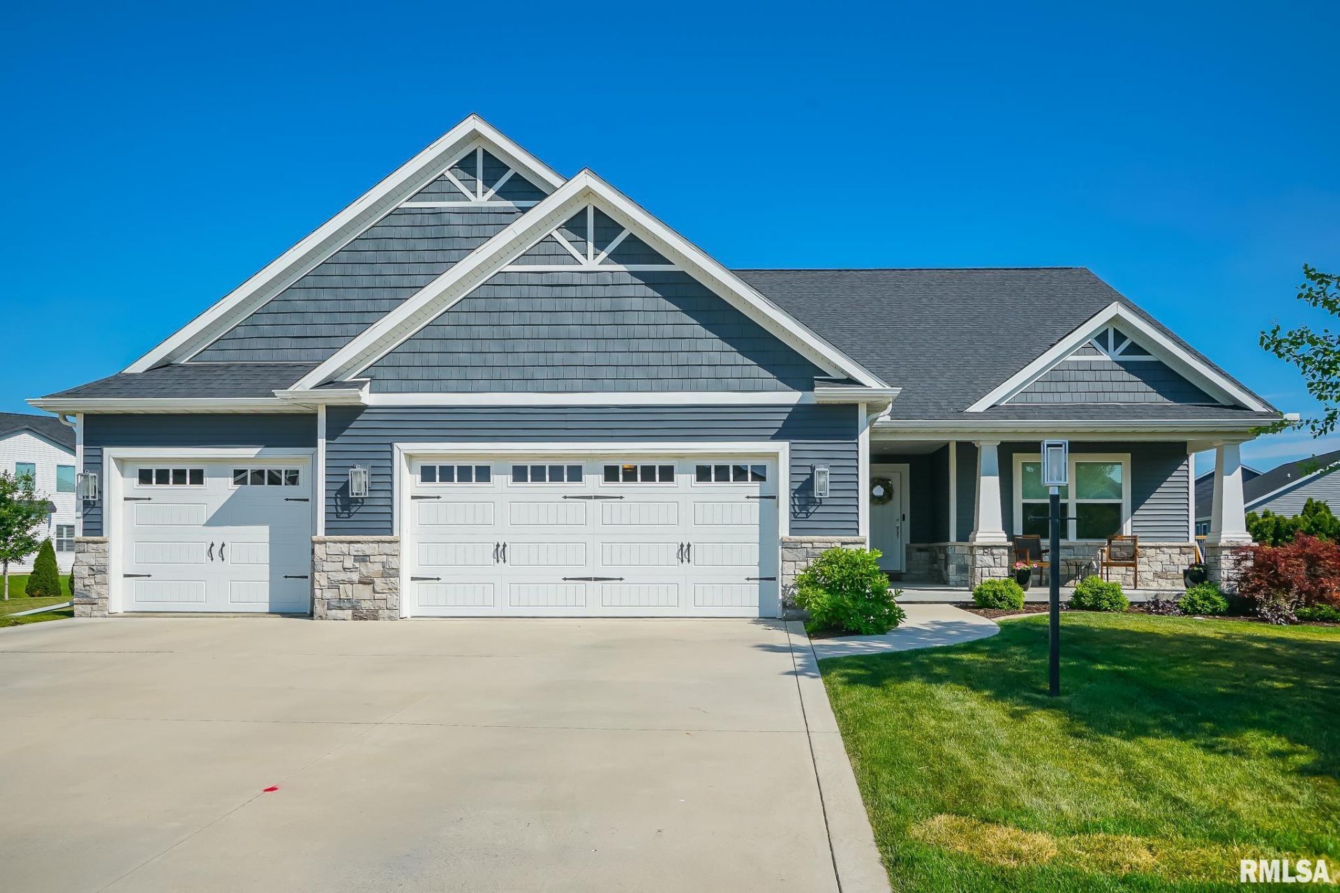 3204 W Pewter Court, Dunlap, IL 61525 Main Photo