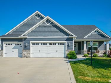 3204 W Pewter Court, Dunlap, IL 61525