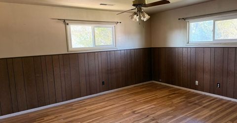 1129 Idaho Ave, Los Banos, CA 93635 Photo