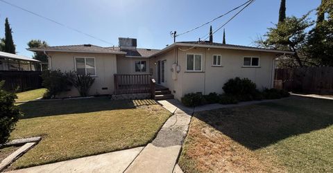 1129 Idaho Ave, Los Banos, CA 93635 Photo