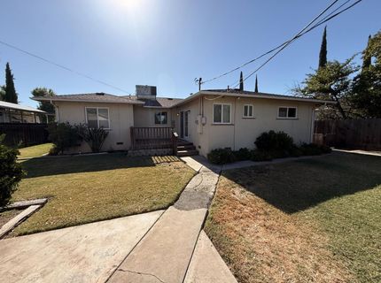 1129 Idaho Ave, Los Banos, CA 93635 Photo