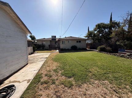 1129 Idaho Ave, Los Banos, CA 93635 Photo