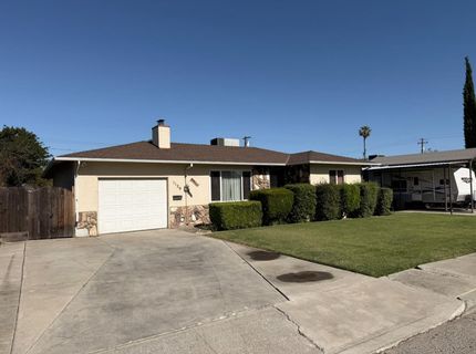 1129 Idaho Ave, Los Banos, CA 93635 Photo