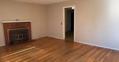 1129 Idaho Ave, Los Banos, CA 93635 Photo
