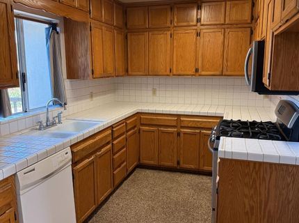 1129 Idaho Ave, Los Banos, CA 93635 Photo