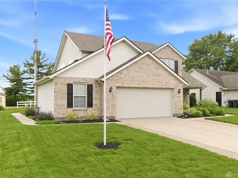 2270 Bluegrass Court, Miamisburg, OH 45342 Photo 2