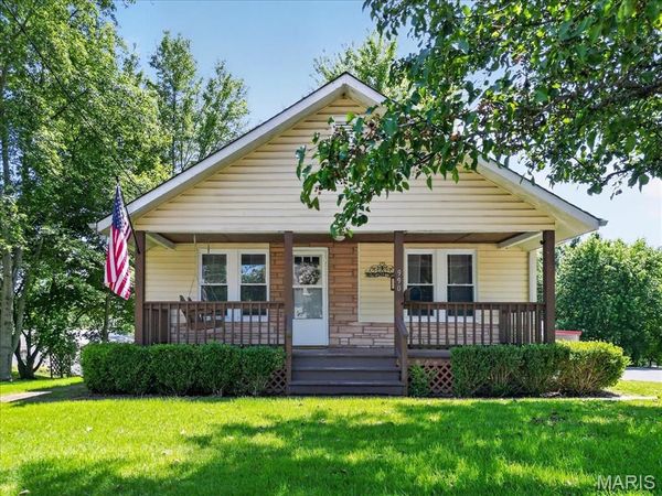 990 Virginia Mines Road , St Clair, MO 63077