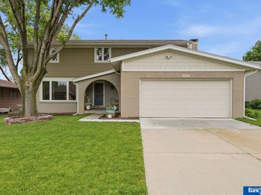 2920 Dorothy Drive, Lincoln, NE 68507