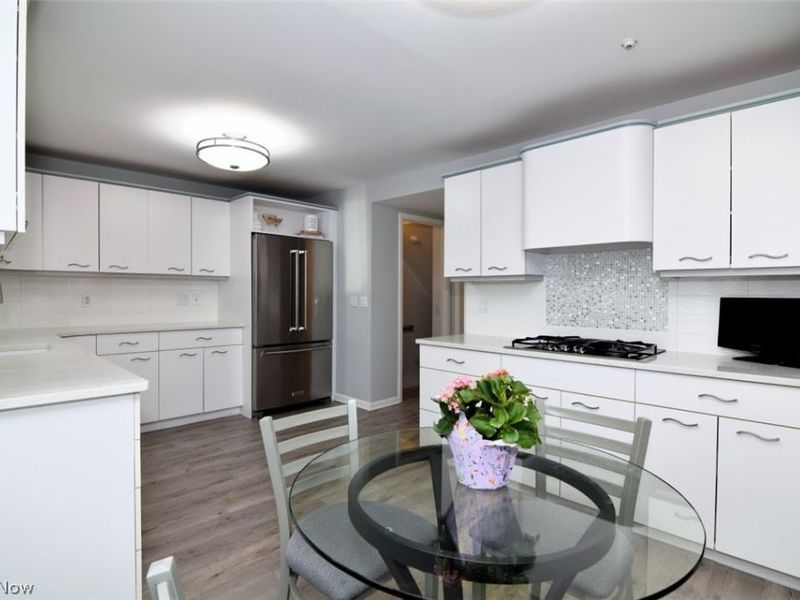 23531 Wendover Drive , Beachwood, OH 44122 Photo 15