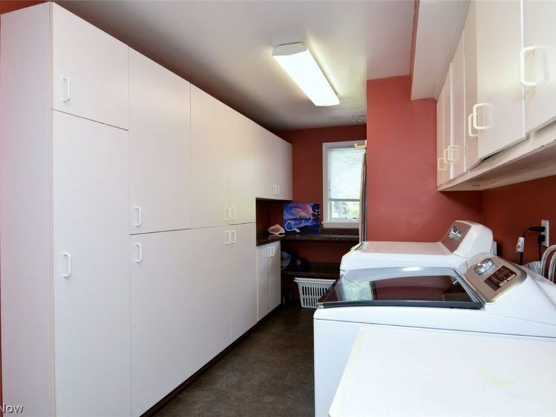 23531 Wendover Drive , Beachwood, OH 44122 Photo 21
