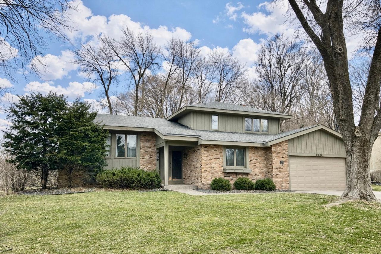 9130 Flyway Circle , Eden Prairie, MN 55347