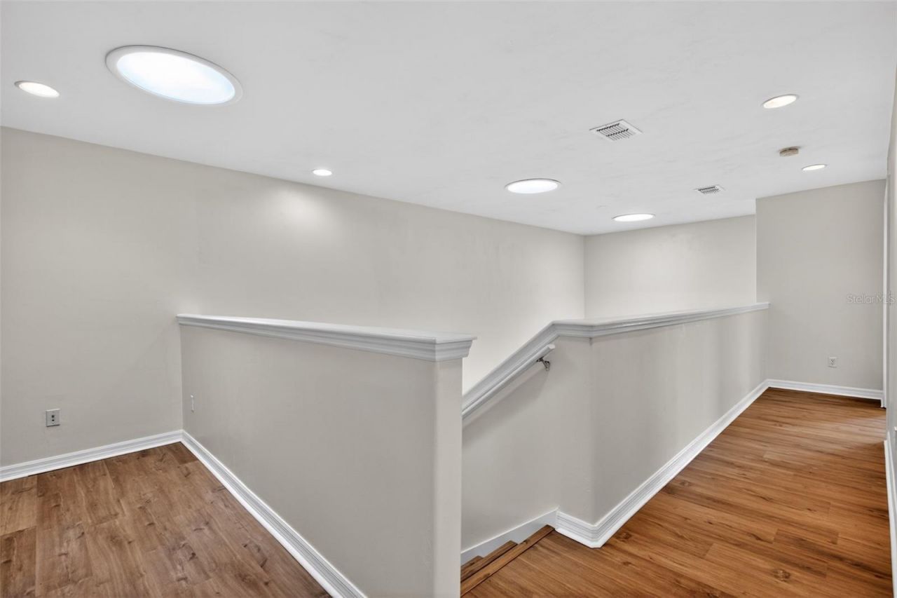 390 N Airport Road, New Smyrna Beach, FL 32168 Photo