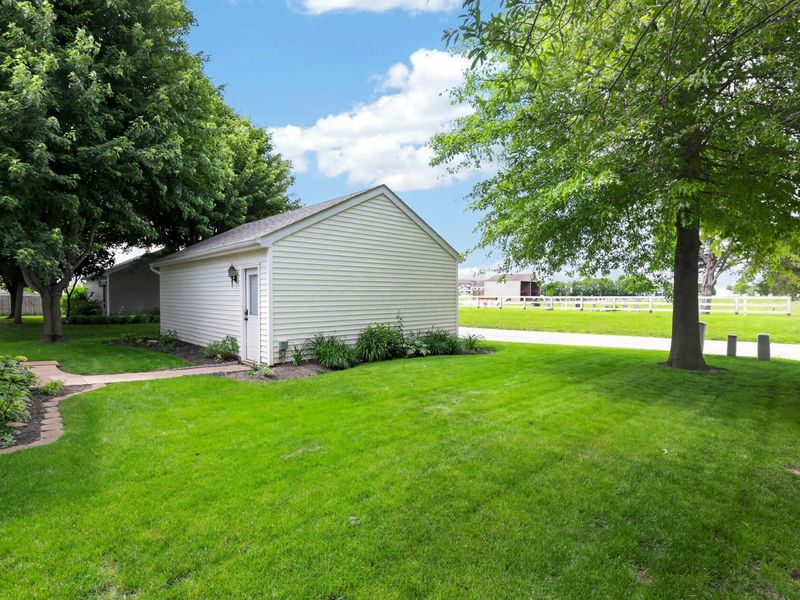24 Bloomfield Hills Drive, South Bloomfield, OH 43103 Photo 42