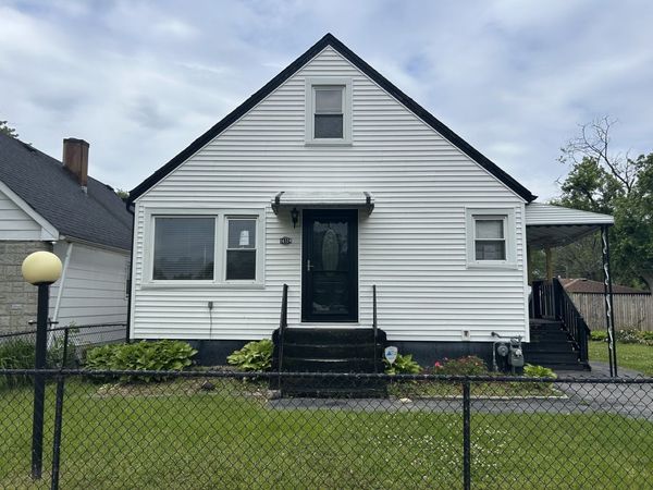 16124 Woodbridge Avenue , Harvey, IL 60426