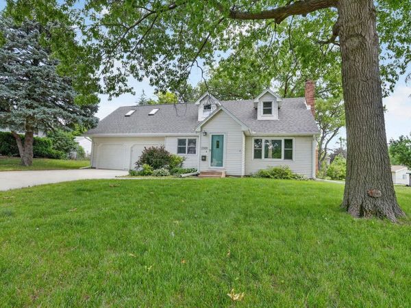 2509 Edgemont Avenue, Waterloo, IA 50702