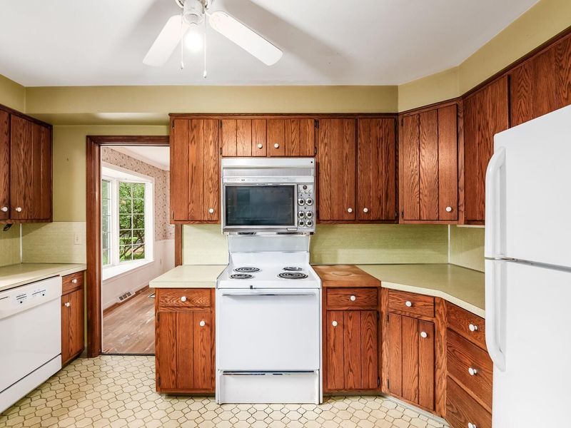 2357 Dorset Road, Columbus, OH 43221 Photo 15