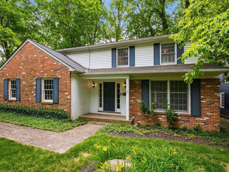 2357 Dorset Road, Columbus, OH 43221 Photo 2