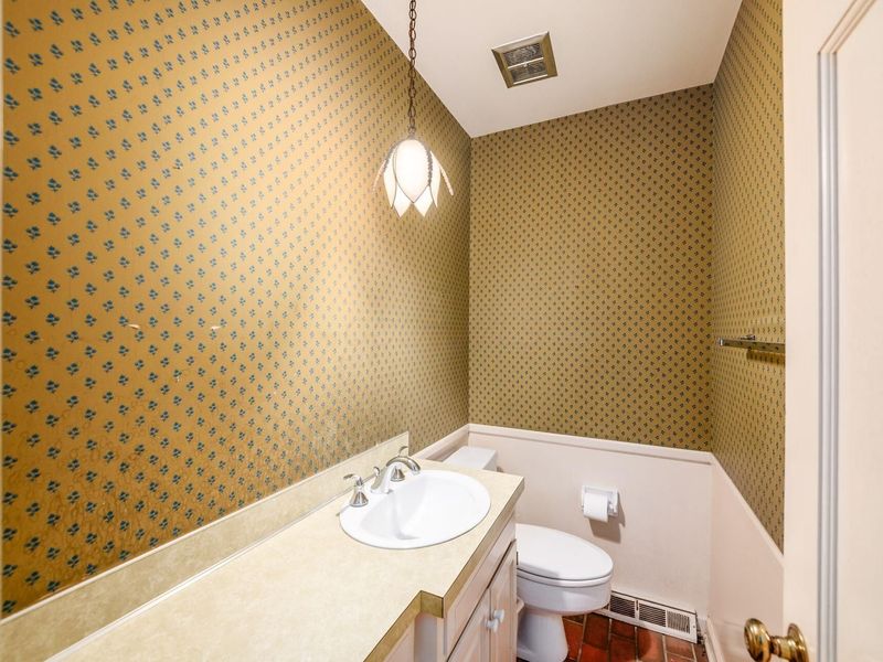 2357 Dorset Road, Columbus, OH 43221 Photo 27