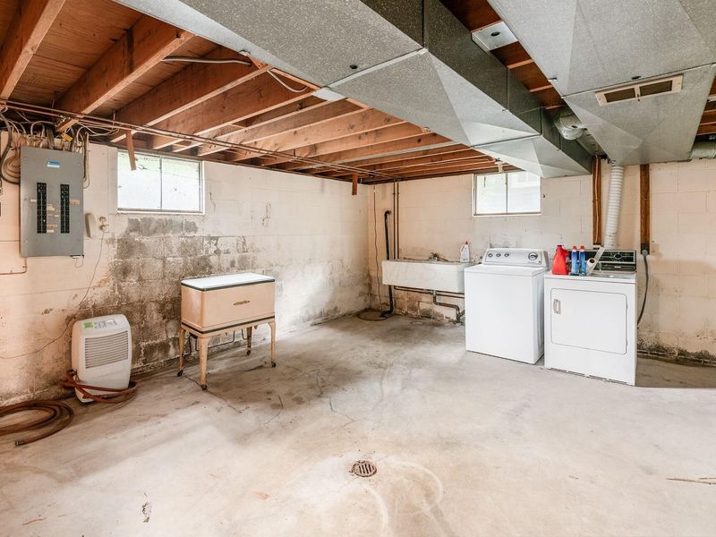 2357 Dorset Road, Columbus, OH 43221 Photo 44