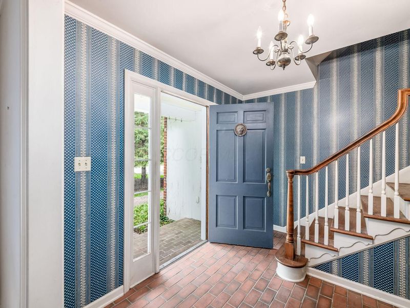 2357 Dorset Road, Columbus, OH 43221 Photo 7