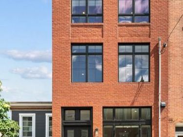 2525 BROWN STREET, PHILADELPHIA, PA 19130