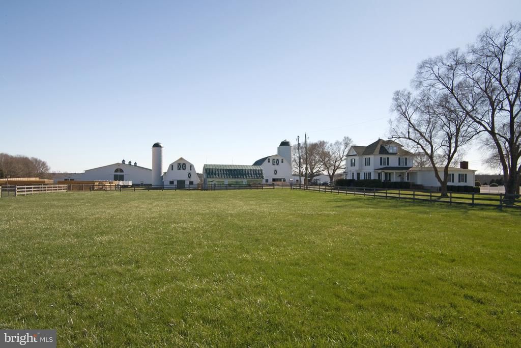 11605 PARKGATE DRIVE, NOKESVILLE, VA 20181