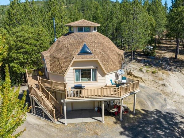 1528 Morton Way, Jacksonville, OR 97530