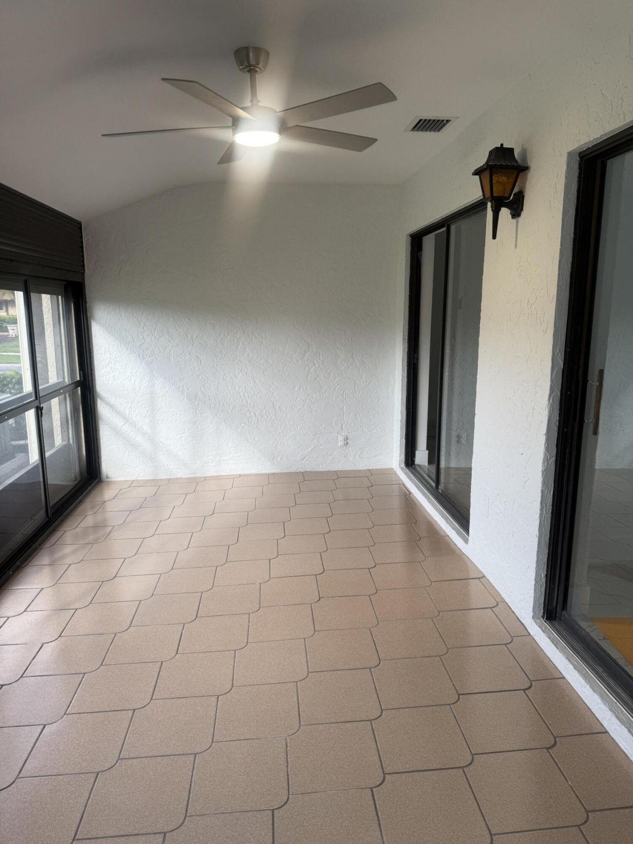 817 Sky Pine Way, Unit H, Greenacres, FL 33415 Photo