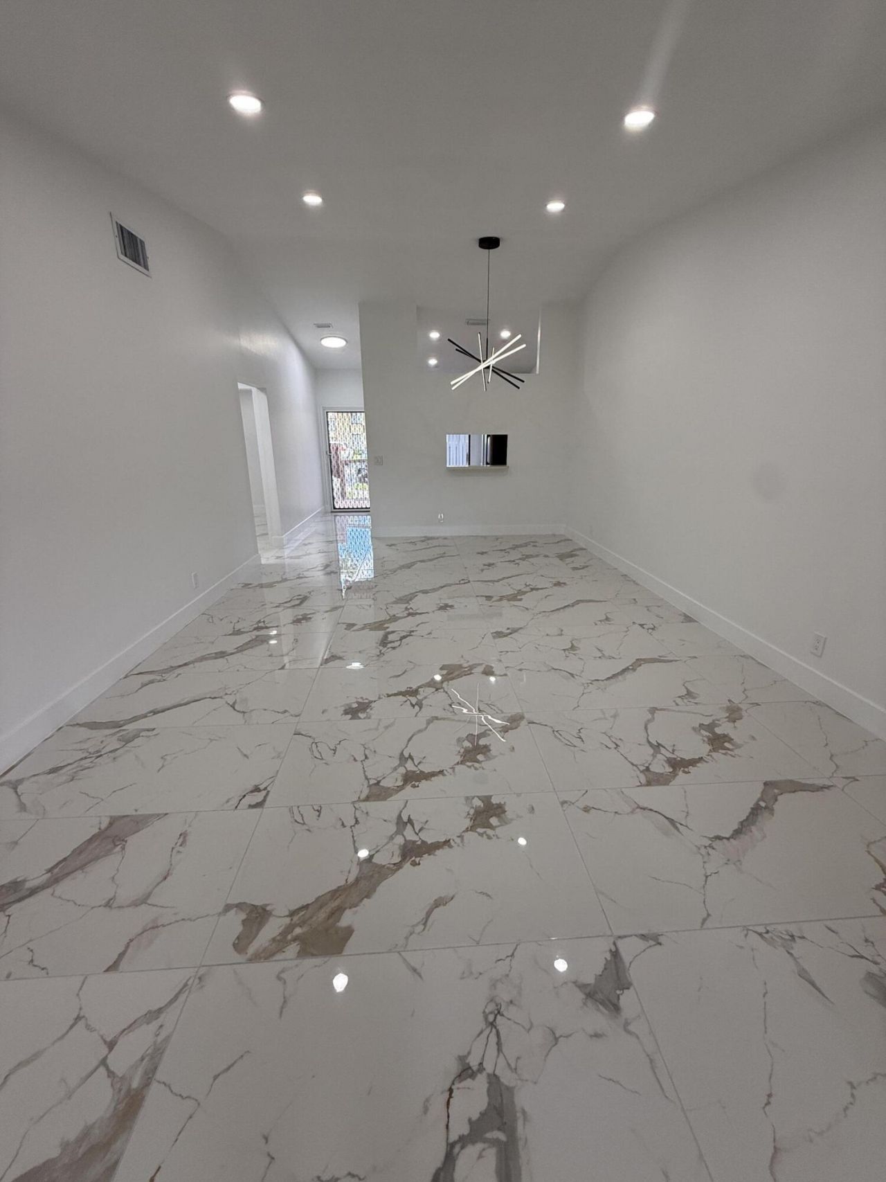 817 Sky Pine Way, Unit H, Greenacres, FL 33415 Photo