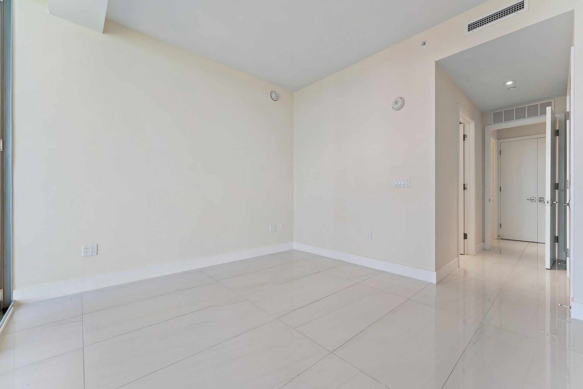 3100 N Ocean Drive, Unit H1206, Singer Island, FL 33404 Photo