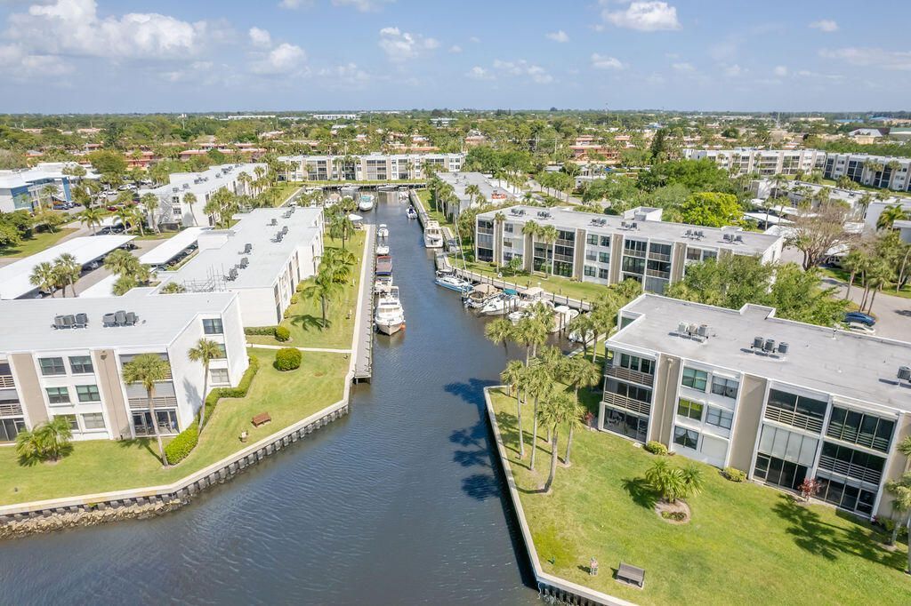1950 SW Palm City Road, Unit 14203, Stuart, FL 34994 Photo
