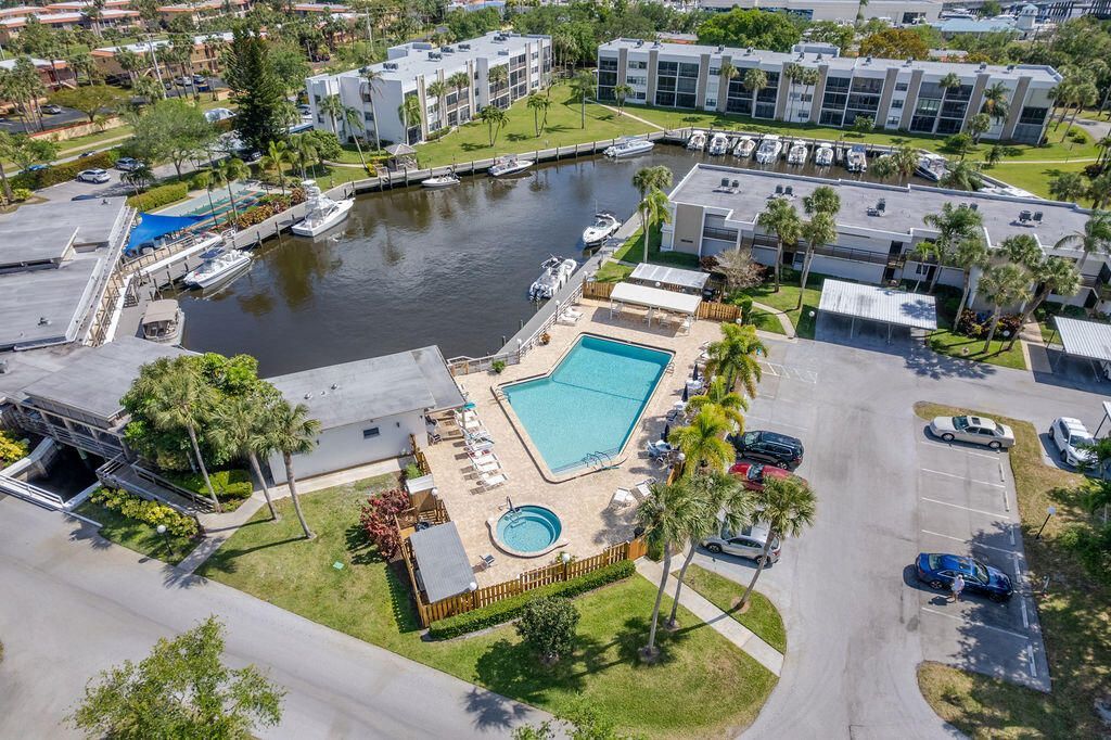 1950 SW Palm City Road, Unit 14203, Stuart, FL 34994 Photo