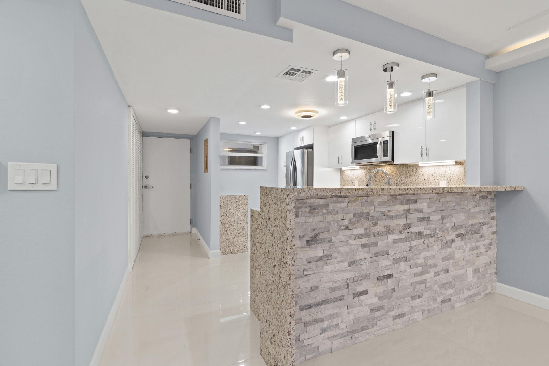 3580 S Ocean Boulevard, Unit 8b, South Palm Beach, FL 33480 Photo