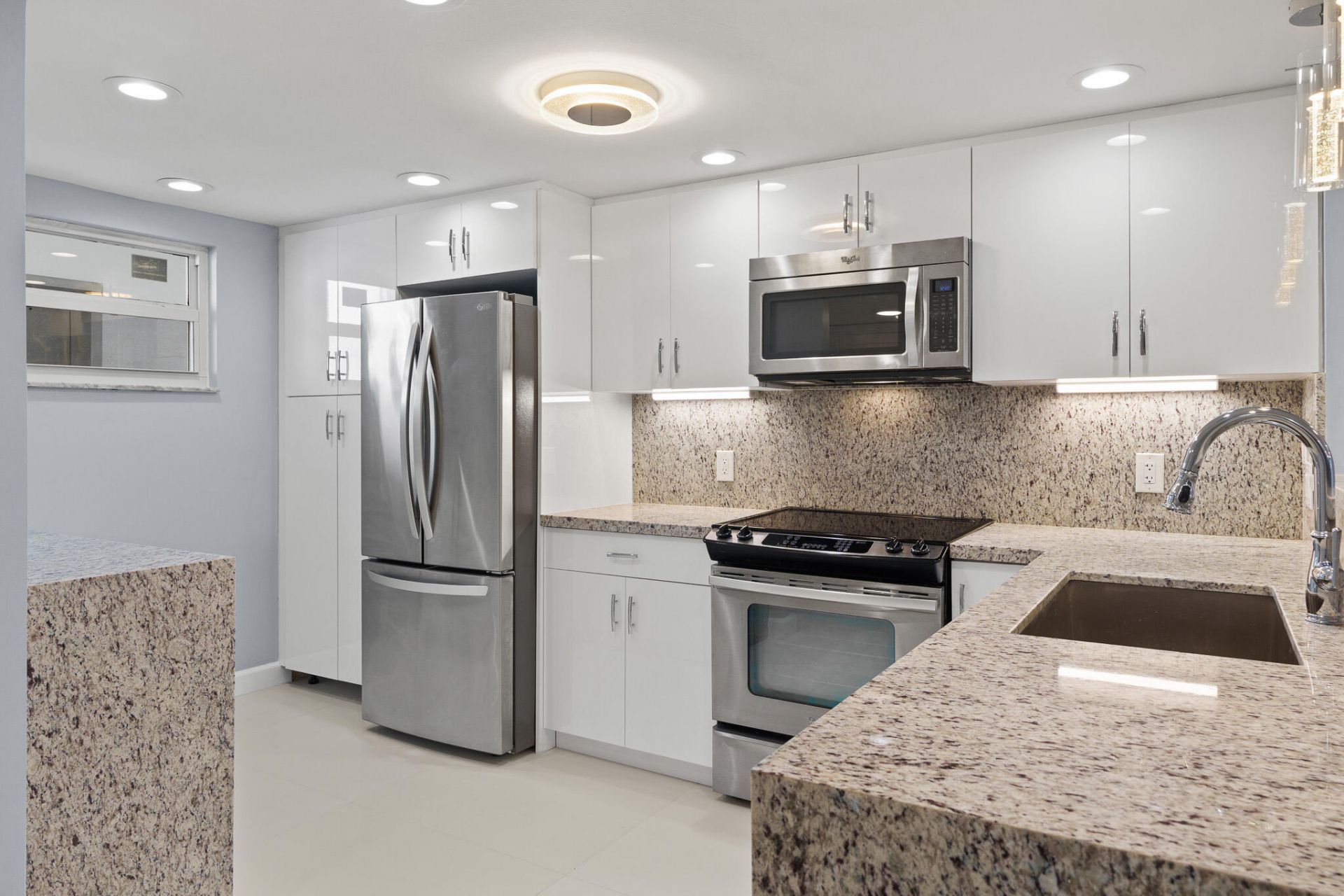 3580 S Ocean Boulevard, Unit 8b, South Palm Beach, FL 33480 Photo