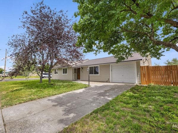 1916 N Fillmore, Jerome, ID 83301