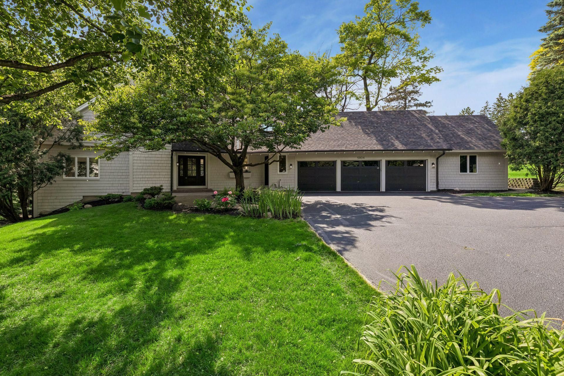 5804 Schaefer Road , Edina, MN 55436