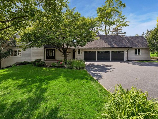 5804 Schaefer Road, Edina, MN 55436