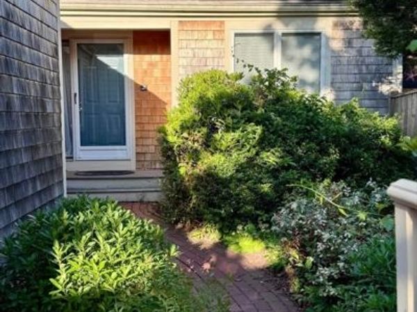40 Kates Path, Unit 40, Yarmouth, MA 02675